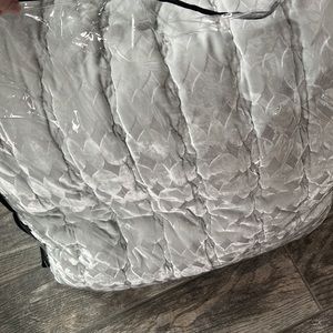 Queen Anthropologie comforter